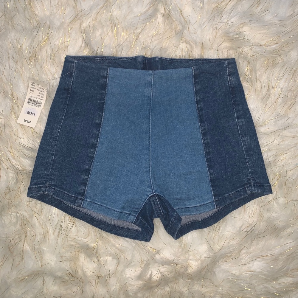 High Waisted Denim Contrast Shorts